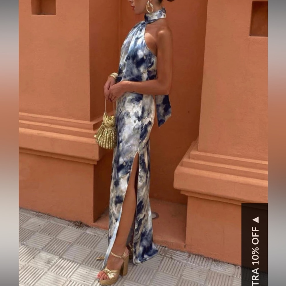 Dazzling Blue & White statement dress - Ideal for Weddings & Parties